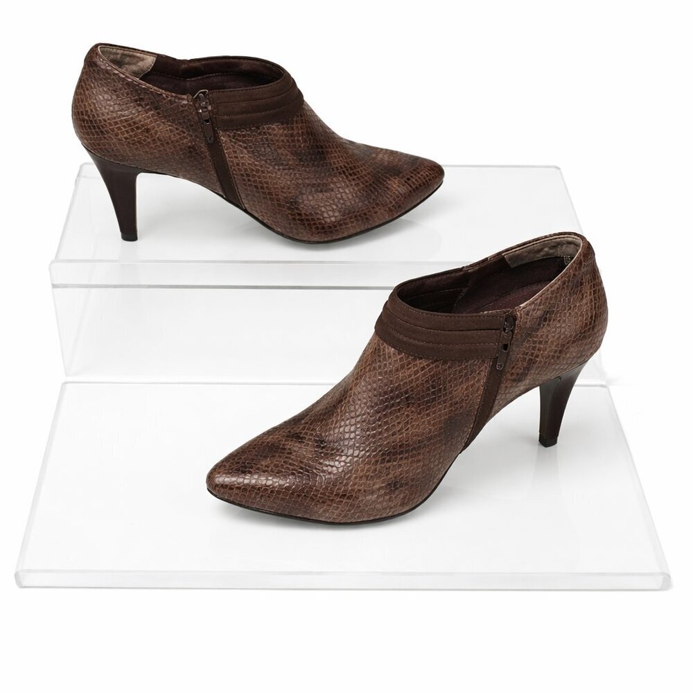 APOSTROPHE Brown Textured Ankle Booties Size 6